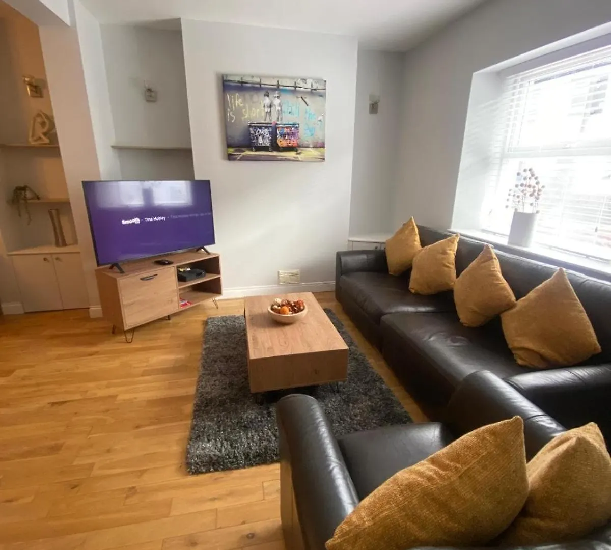 3 Bedroom House In Cardiff Semesterbostad